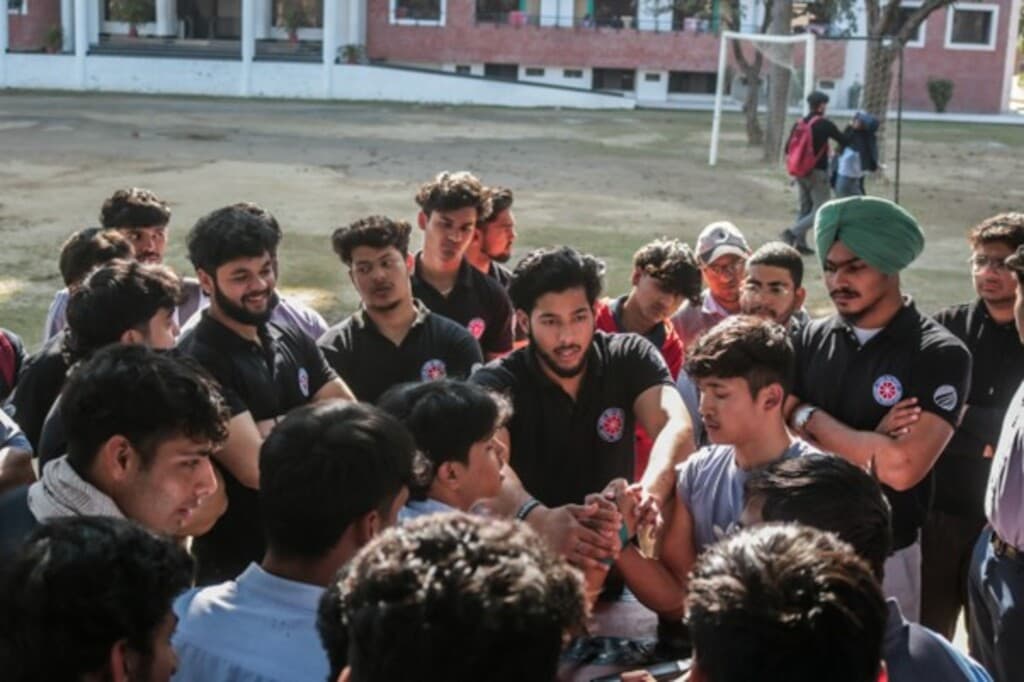 Arm-Wrestling Competition